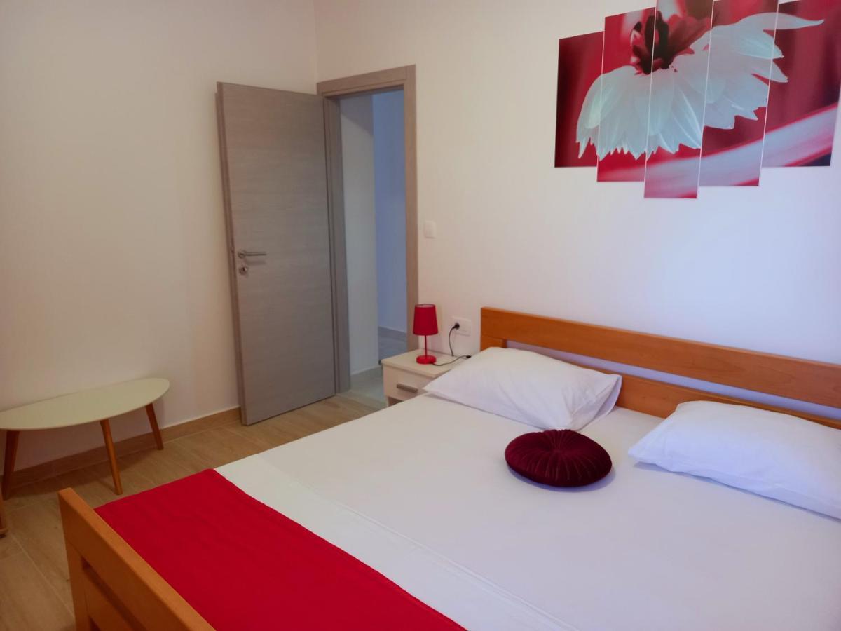 Apartman La Marija Prižba Esterno foto